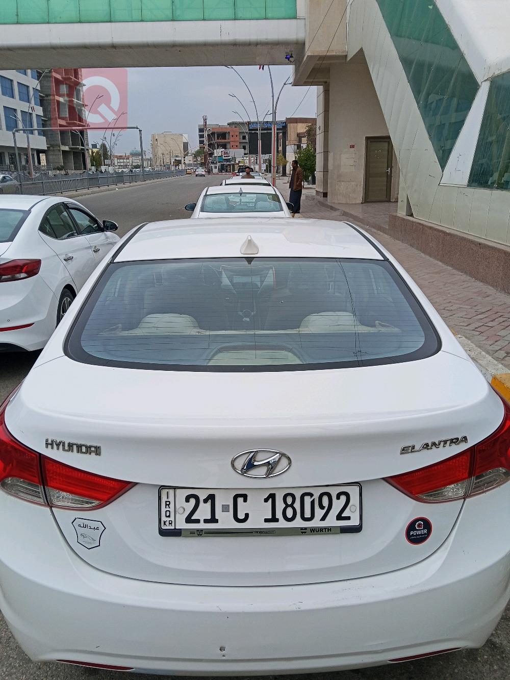 هیوندای ئەلەنترا